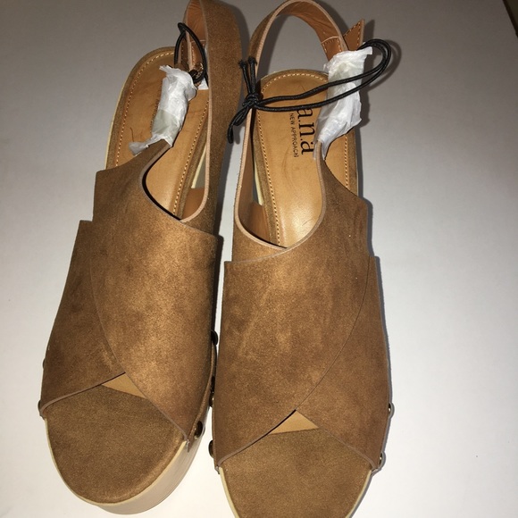 A.N.A Downy Camel wedge sandals - Picture 3 of 10
